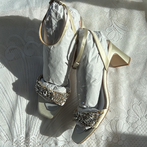 Badgley Mischka Marsha, Block Heel Rhinestone Sandals in Ivory Satin - Picture 9 of 14